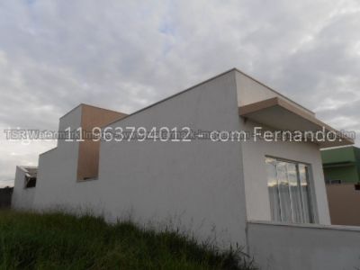 CASA 3 DORM. + 1 EDÍCULA, 2 VAGAS - FINANCIÁVEL!