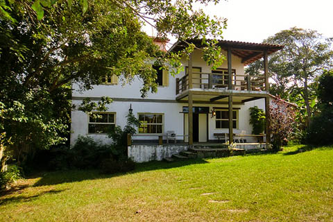 Casa a venda em Búzios na Ferradura com vista mar