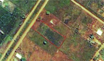 Vendo uma Chacará 88 x 28,5 Próximo ao Rio Aquidauana.