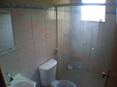 Olinto Imóveis vende Apartamento Padrão 2 qts no Extensão do Bosque em Rio das Ostras