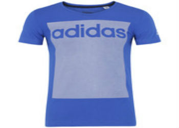 Grande promoção de camisetas pela metade do preço