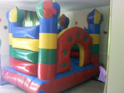 LOCAÇÃO DE BRINQUEDOS ITAPECERICA, EMBU, TABOÃO, COTIA