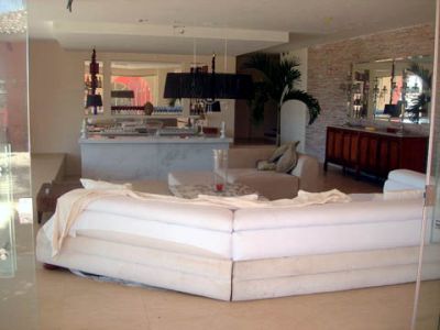 Propriedade a venda em Buzios na praia da Ferradura