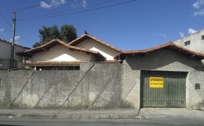 Vendo Linda casa Colonial - 320 Mil