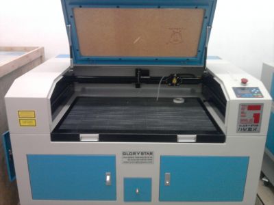 MÁQUINAS DE CORTE E GRAVAÇÃO A LASER - ROUTER CNC