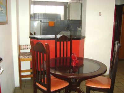 APTO QTO/SLA À 30 m DO MAR DA BELA PRAIA DA PONTA VERDE 