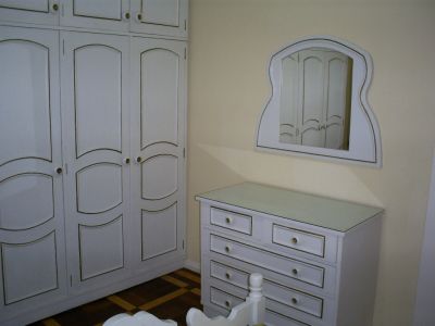 APARTAMENTOS DE 1, 2, 3 DORMITÓRIOS MOBILIADOS