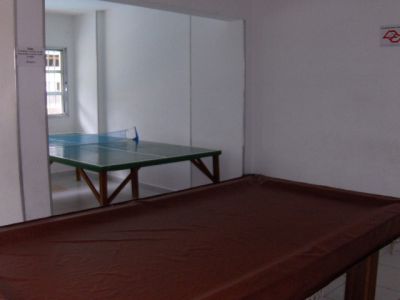 Apto 2 qtos próx praia c/piscina