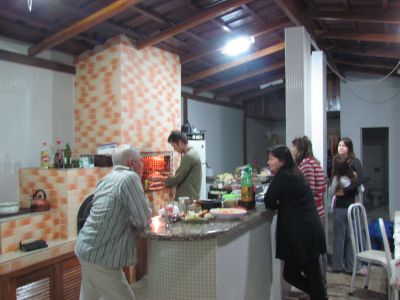 Vende-se linda casa em Joinville (totalmente reformada)