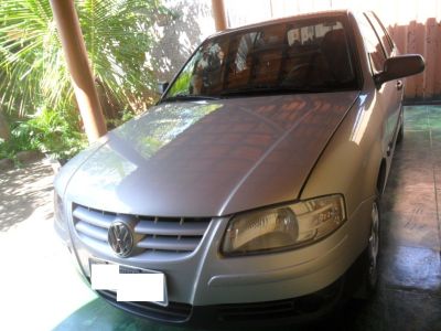 Vende-se Gol G4 2007 PRATA 4 PORTAS