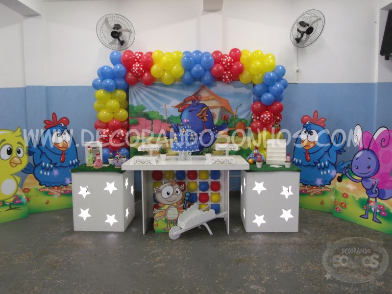 Decoração Clean Galinha Pintadinha