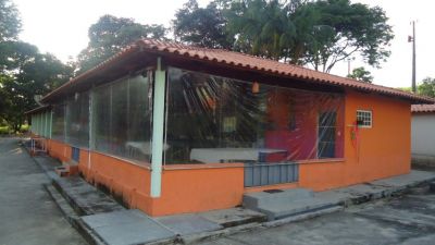 sitio proximo a Para de Minas, MG , 10 ha 2.5 Km BR. 262 , com casa 4 quartos 