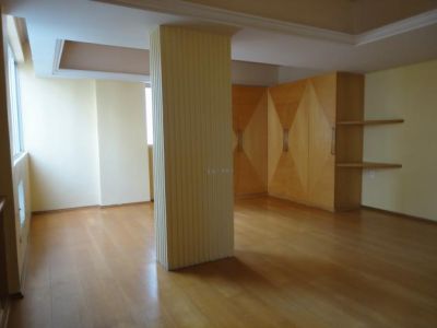 Vendo excelente apartamento em Boa Viagem, é o Edf. Caviúna.