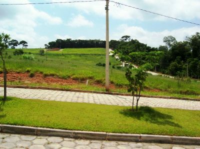 Oportunidade!!! BELÍSSIMO CONDOMÍNIO FECHADO  