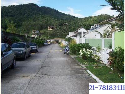 Vargem Grande casa em condominio troco