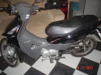 HONDA BIZ 125 partida elétrica .