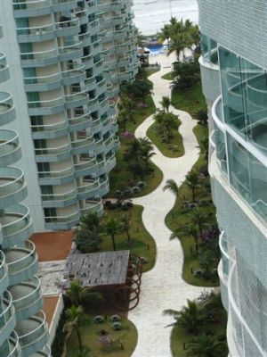 APTO ALTO PADRÃO FRENTE AO MAR PRONTO PARA MORAR 