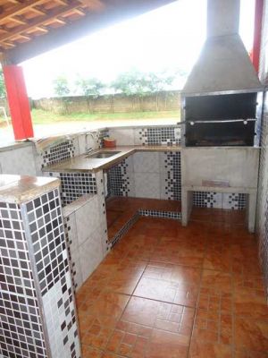 Alugo chacara nova para Agrishow, festas e eventos em geral 