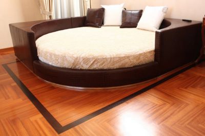 RASPAGEM SEM PO VENDAS E COLOCACAO DE PISOS