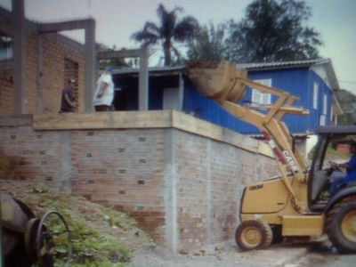 TERRENO COM CASA EM CONSTRUÇÃO-BARBADA