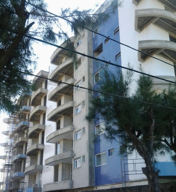 Apartamentos e Coberturas em Macaé na praia do Pecado