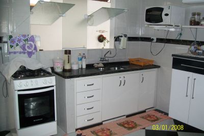 Ótima casa a 500m da praia em ubatuba