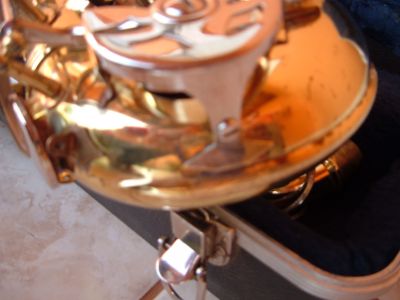 sax alto americano OLDS som aveludado e escuro