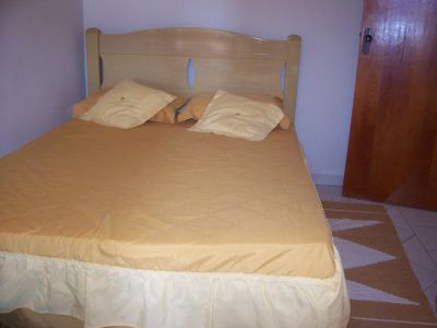 TEMPORADA-Apartamento frente ao mar com piscina - PRAIA GRANDE