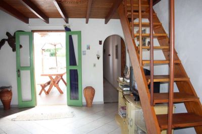 PRAIA ALUGA CASA COM PISCINA  VALENÇA GUIABIM