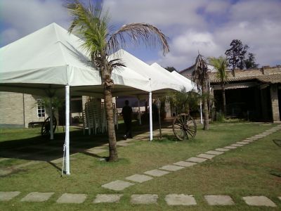 Aluguel mesas e cadeiras - Surya Locações (11) 4639-7177