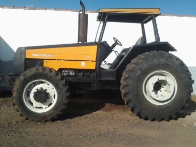 TRATOR VALTRA 1580 4X4 ANO 2003 REVISADO