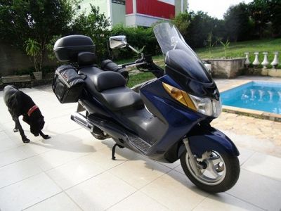 Moto Burgman