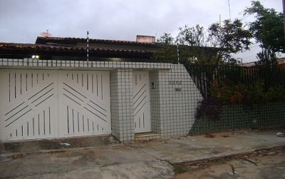 Ótima casa em Ponta Negra