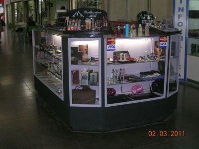 VENDO LINDO QUIOSQUE EM MADEIRA