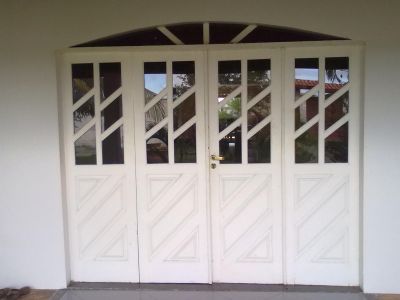 vendo lote portas janelas pau d'arco 