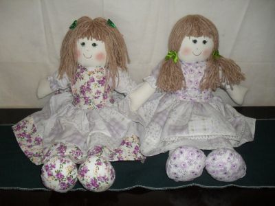  Vende-se bonecas de pano e lembrançinhas para diversas ocasiões