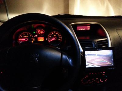 Peugeot 207 Passion 1.4 XR Sport Sedã Preto Metálico