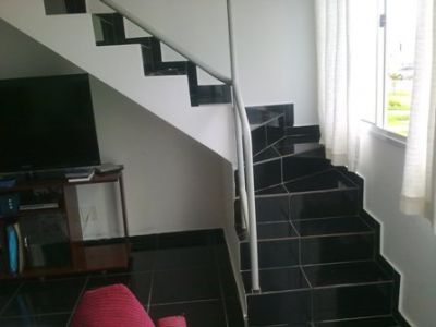 Casa em Cotia / Condomínio Fechado 