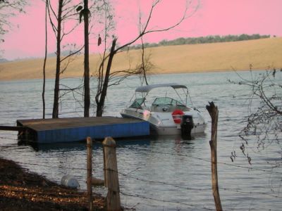 JÁ PENSOU EM COMPRAR UM TERRENO FRENTE À REPRESA DE PIRACAIA??