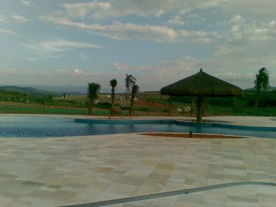 Terreno em condomínio em Atibaia 775m² R$ 170 mil out.11