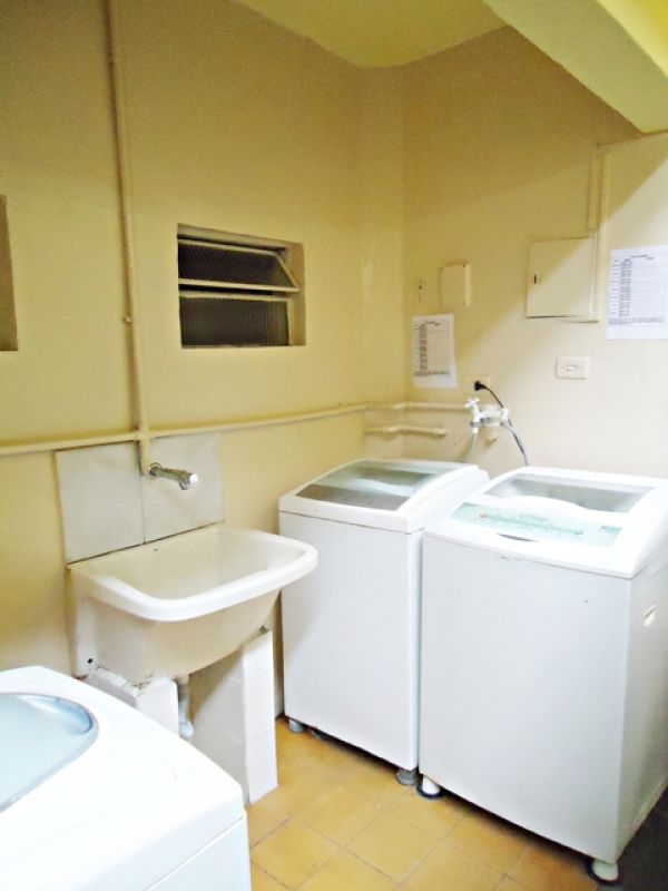 Locação De Quarto Para Homens