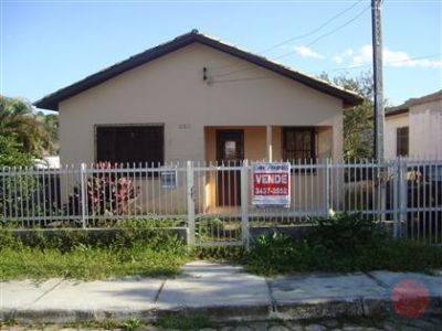 Casa na Operária Nova- Criciúma/SC.