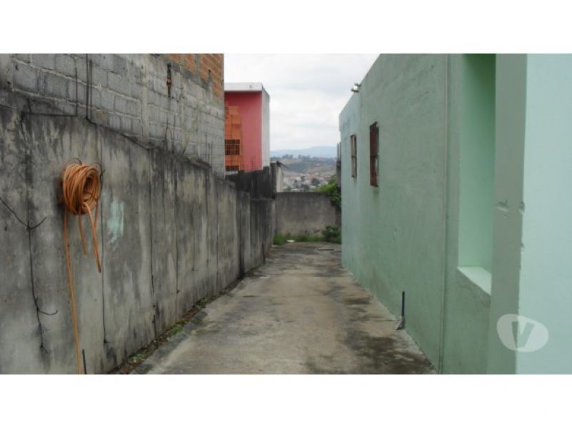 Vende-se bela casa em francisco morato - SP  -cód: 142 