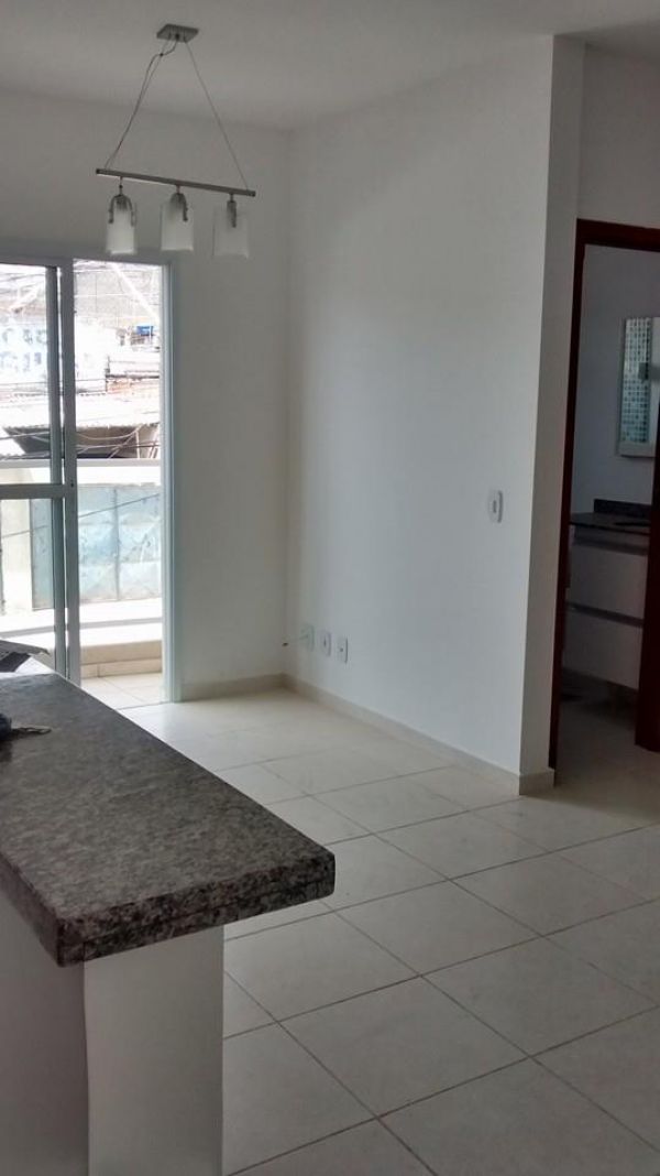 Linda apartamento, 2 dts, sacda e piscina!!