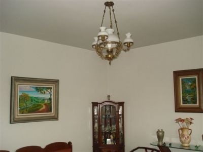 Casa estilo colonial churrasqueira pisncina espaço gourmet adega garagem 5 carros