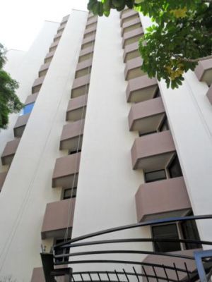 1 dormitorio com condominio baixo em Moema