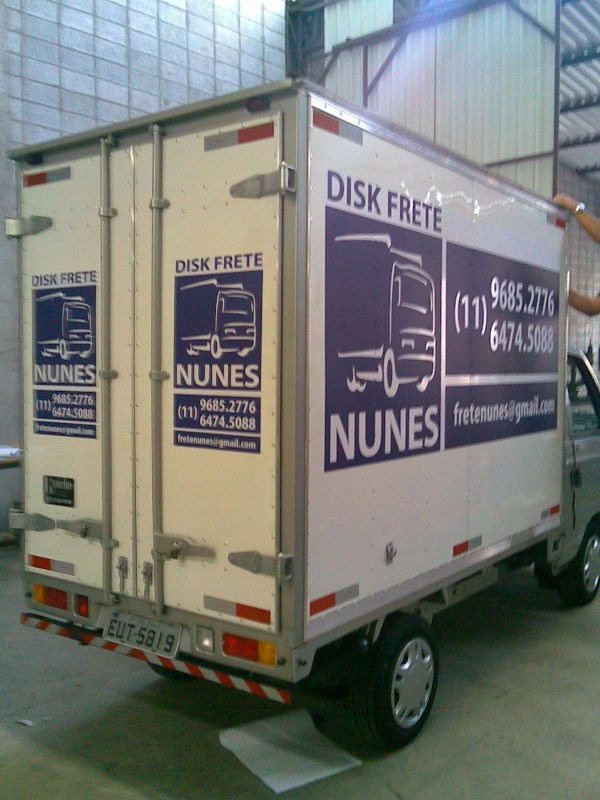 Caminhonete EFFA - BAU - 2011 - Nova