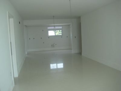 Apartamentos com 3 suítes - Agronômica - Floripa/SC