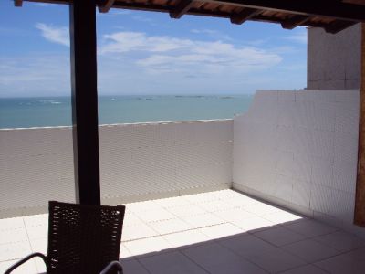 FRENTE MAR COBERTURA 4 QUARTOS SUÍTE VARANDÃO