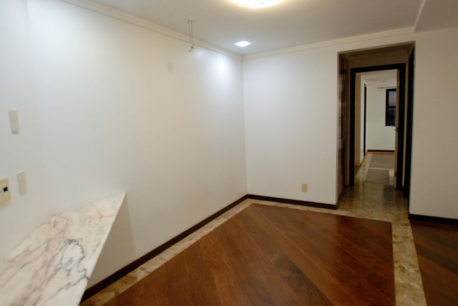 Apartamento para alugar em Petrópolis - Cód. AP00056